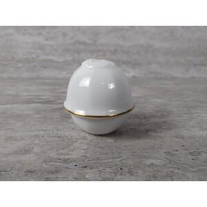 Trinket Box Dish w Lid, Okura Japan, Round, White w Gold Trim